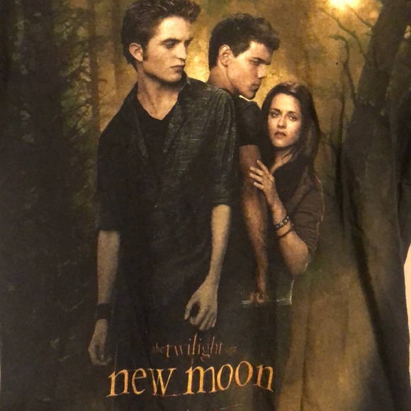 Twilight T-shirt - Picture 1 of 2